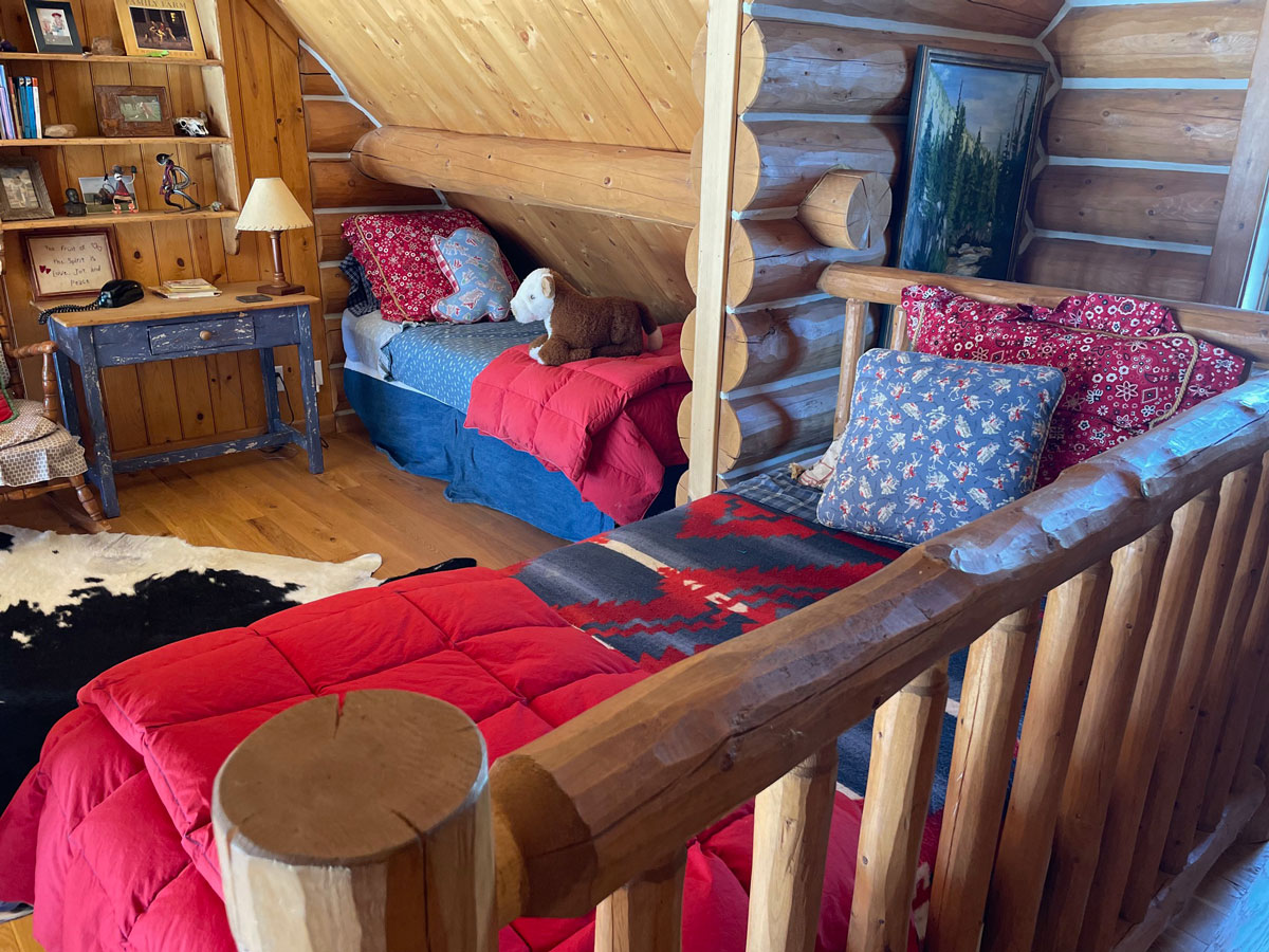 twin beds in bunk room